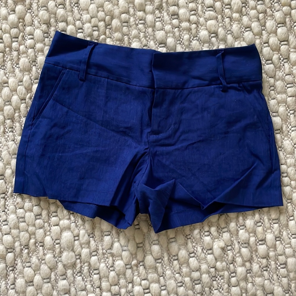 ALICE & OLIVIA blue linen shorts